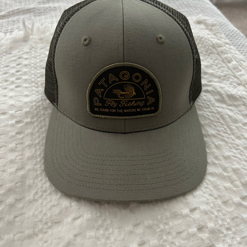 Never worn Patagonia hat